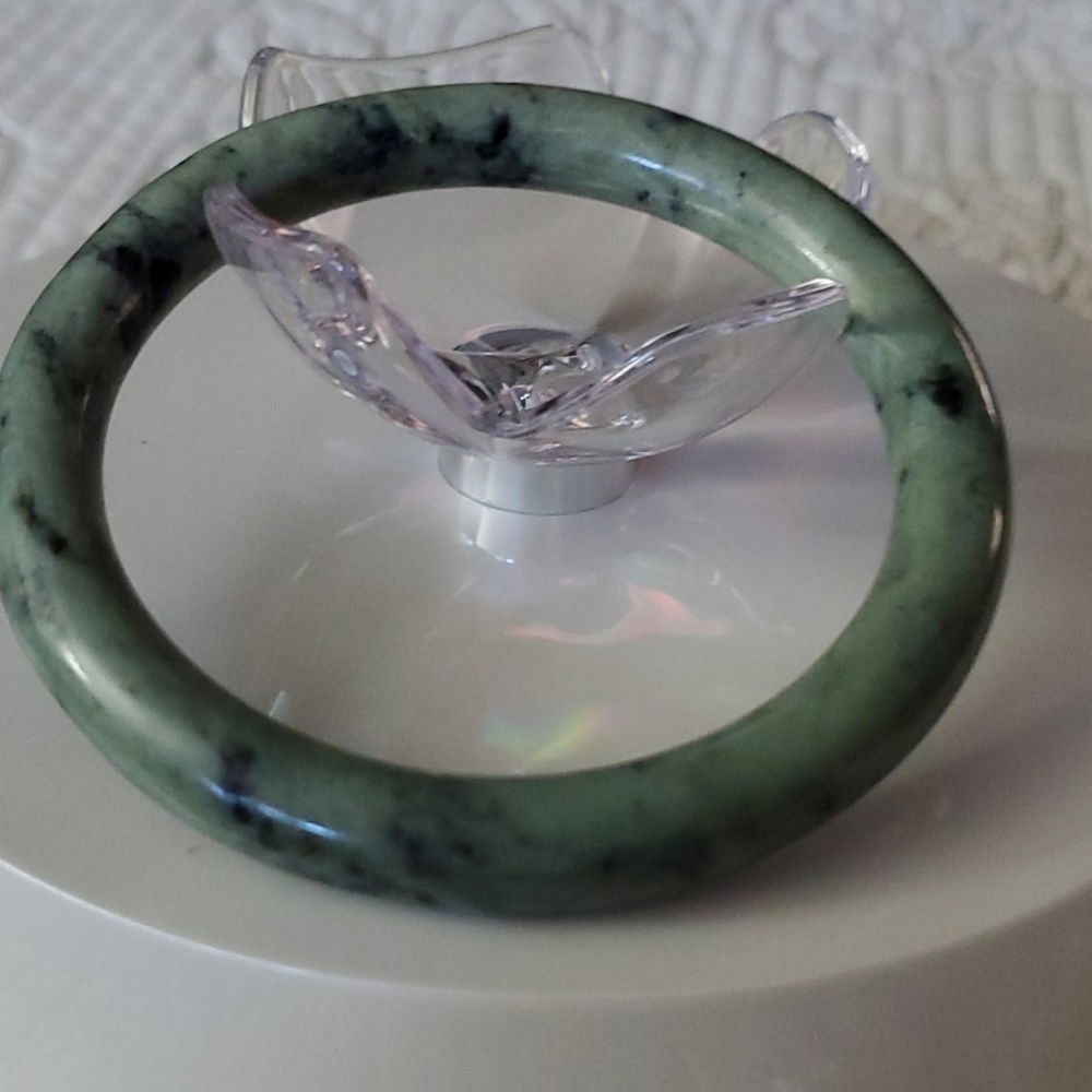 Vintage Jade green hololith bangle bracelet